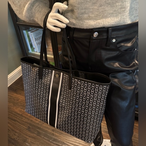 Tory Burch Coated Canvas GeoTote - Picture 4 of 16